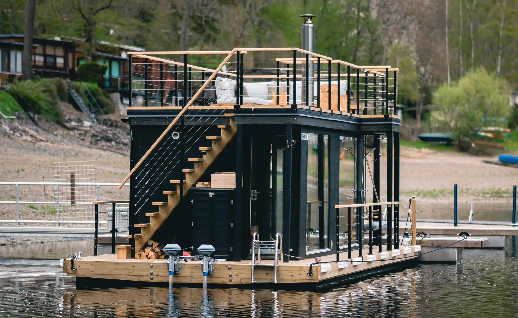 The SaaleSpa sauna boat on the Lake Hohenwarte